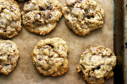 sk oatmeal choco chip pecan cookie