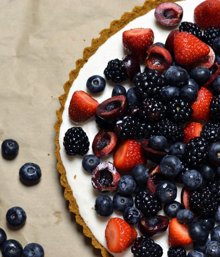 vegan lemon berry icebox tart via the earthen table